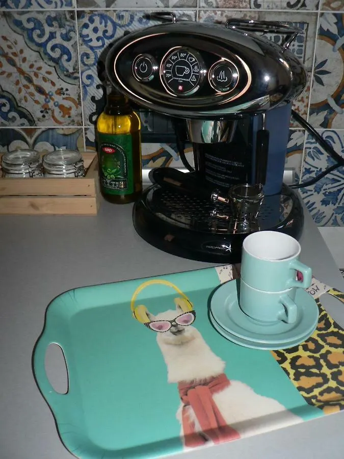アパート フェラーラLa Casa Sulla Vecchia Rivaアパートメント
